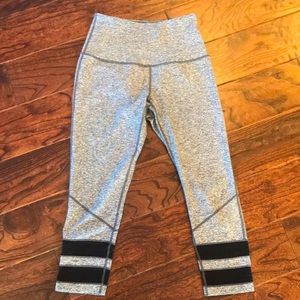Zella crop leggings, grey with black